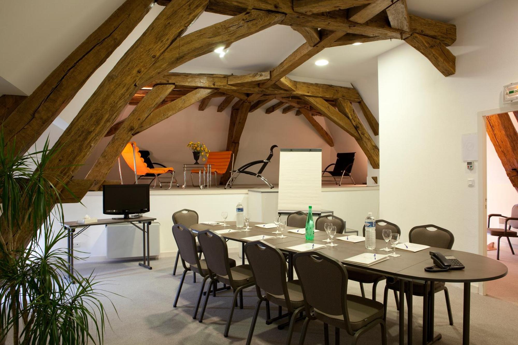 Hotel L'Oree Des Vignes Gilly-lès-Cîteaux Екстериор снимка